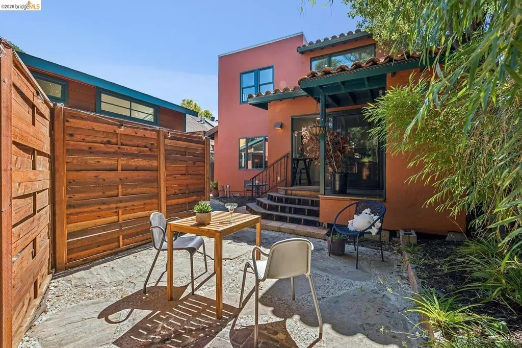 2431 Mckinley Avenue Berkeley CA 94703