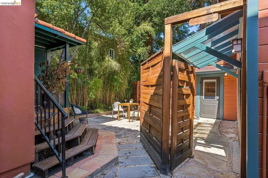 2431 Mckinley Avenue Berkeley CA 94703