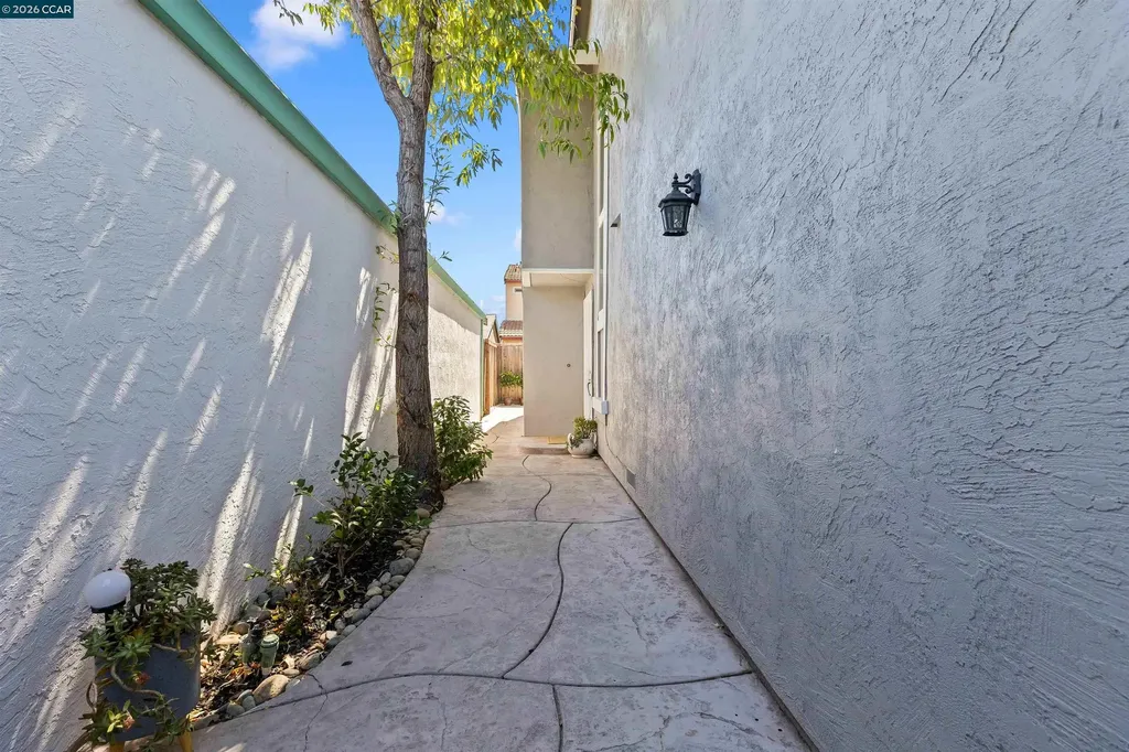 3129 Ash Street Antioch CA 94509