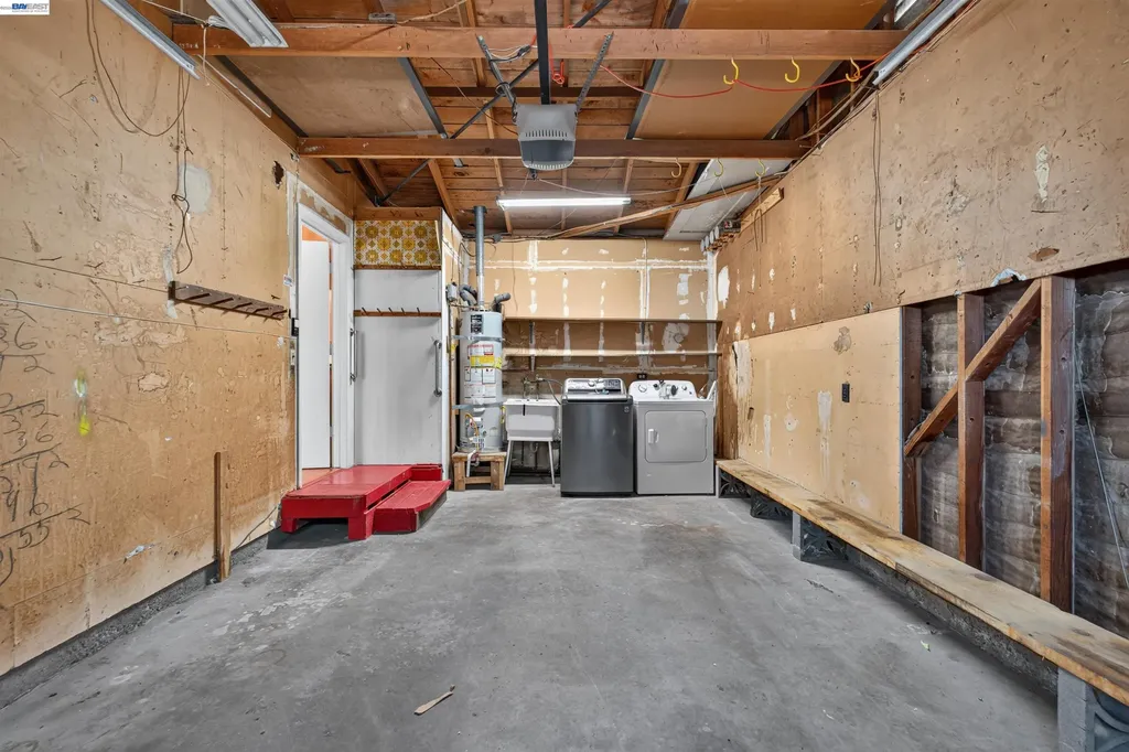 164 Lorraine Avenue Pittsburg CA 94565