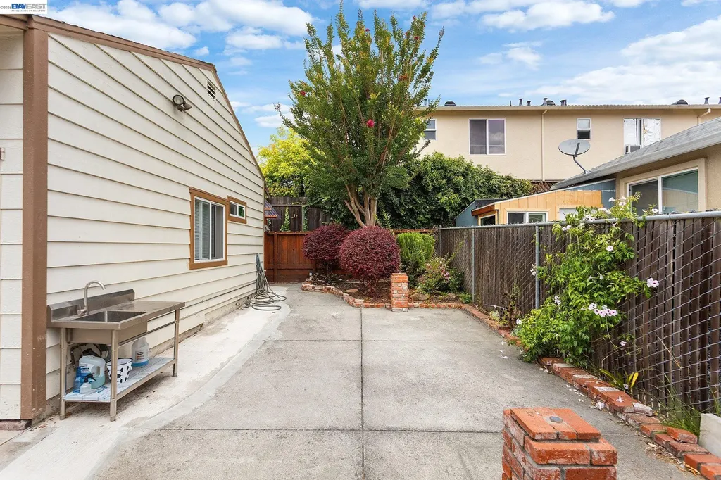 3270 Keith Avenue Castro Valley CA 94546