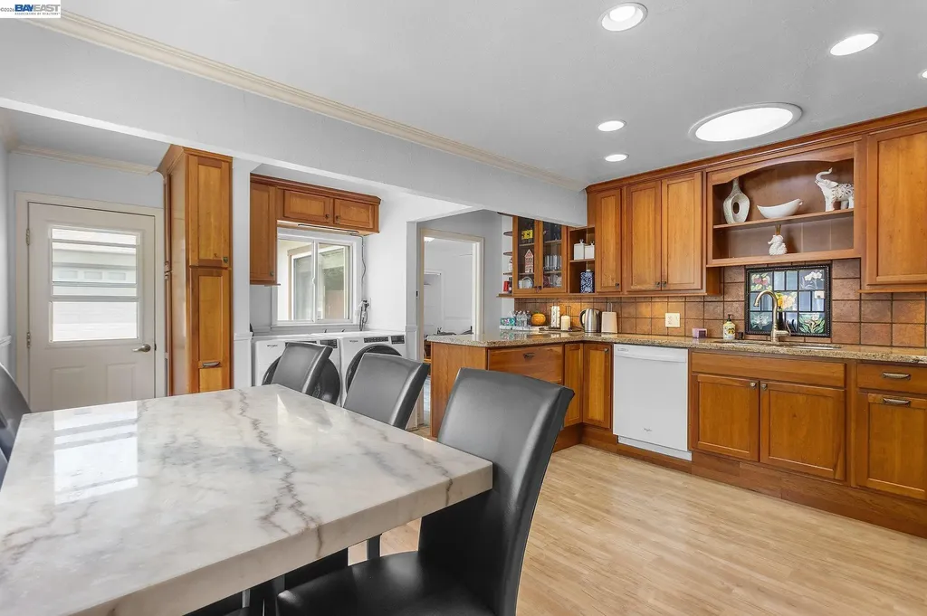 3270 Keith Avenue Castro Valley CA 94546