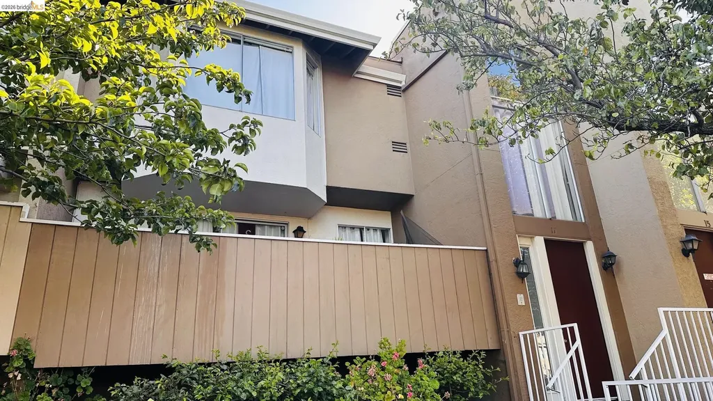 2121 Vale Road San Pablo CA 94806