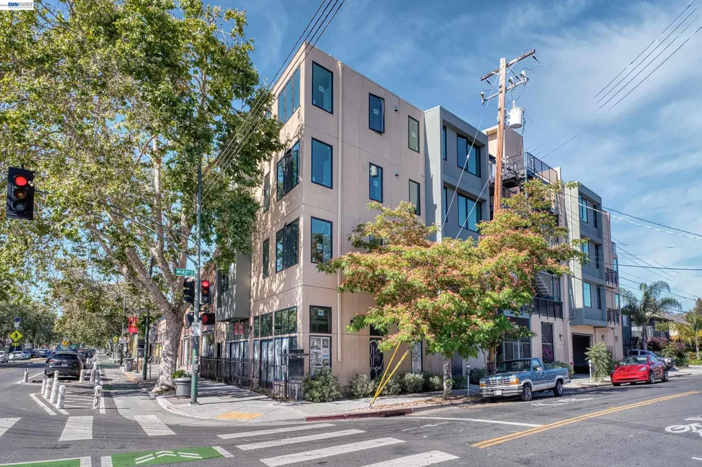 4202 Telegraph Avenue Oakland CA 94609
