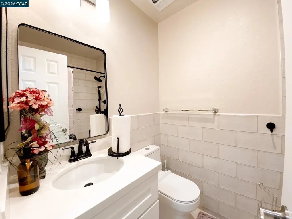 5457 Roundtree Place Concord CA 94521