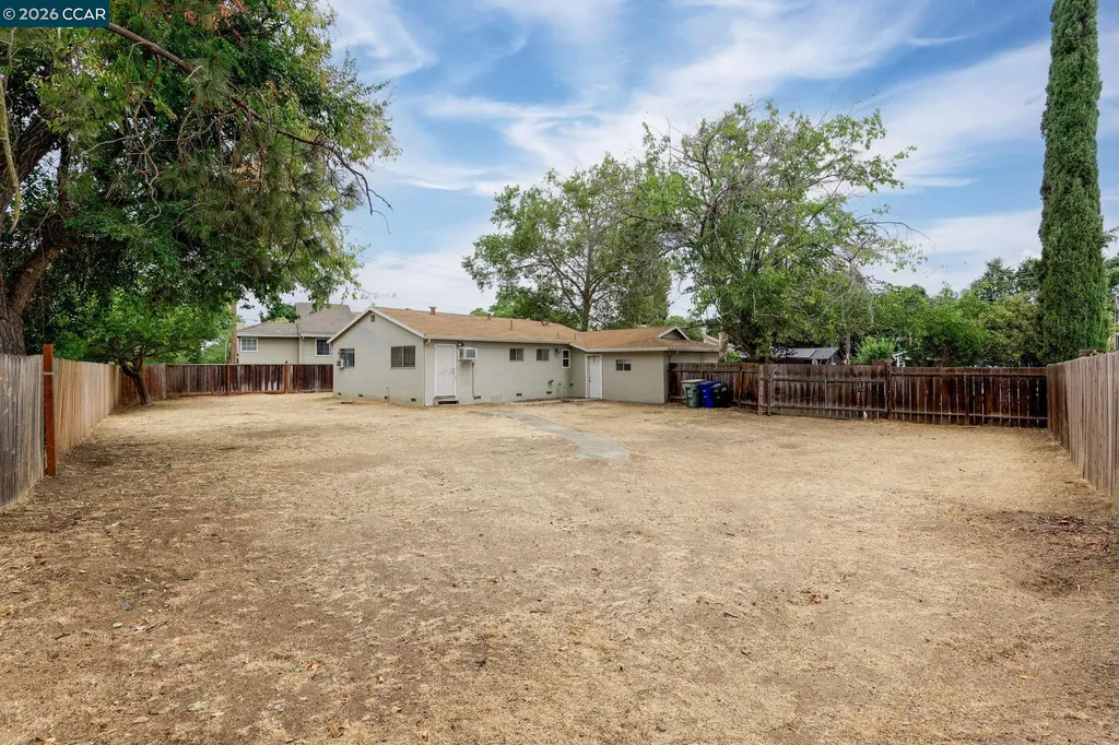 5074 Black Oak Road Concord CA 94521