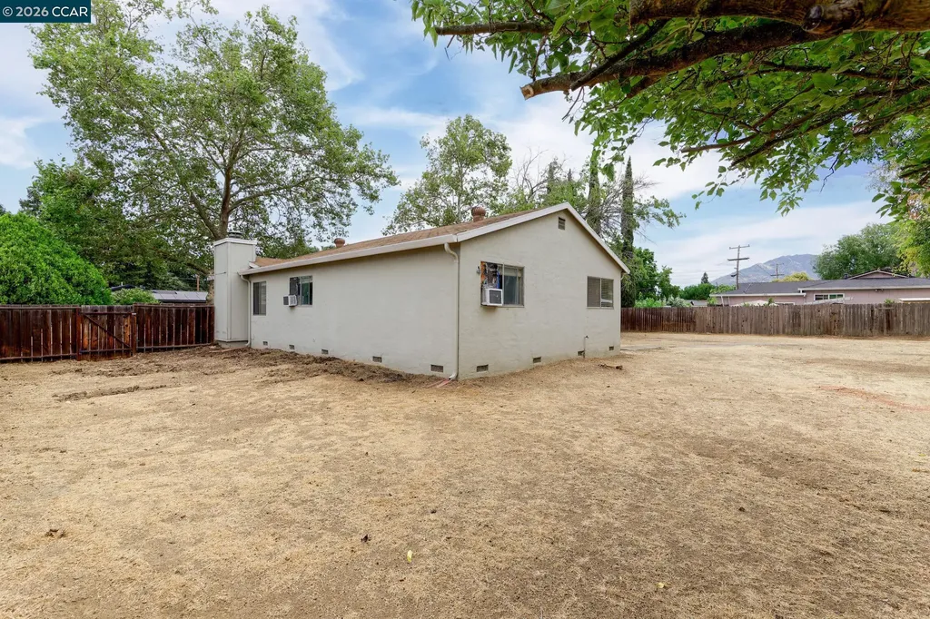 5074 Black Oak Road Concord CA 94521