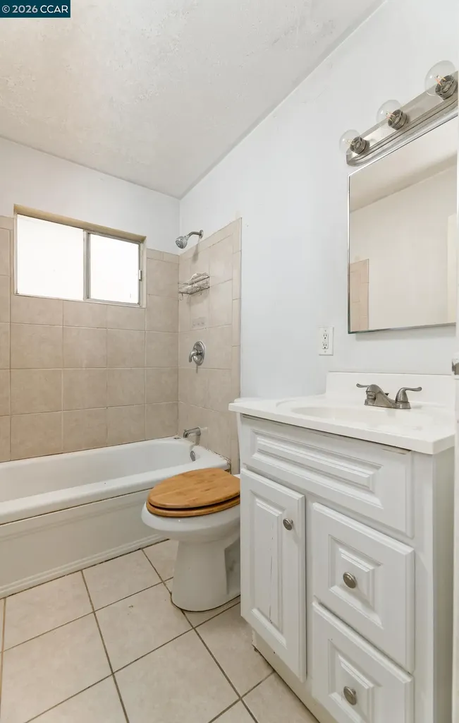 5074 Black Oak Road Concord CA 94521