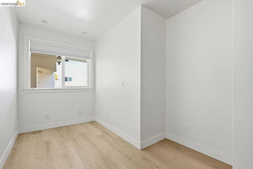 398 Macarthur Boulevard Oakland CA 94609