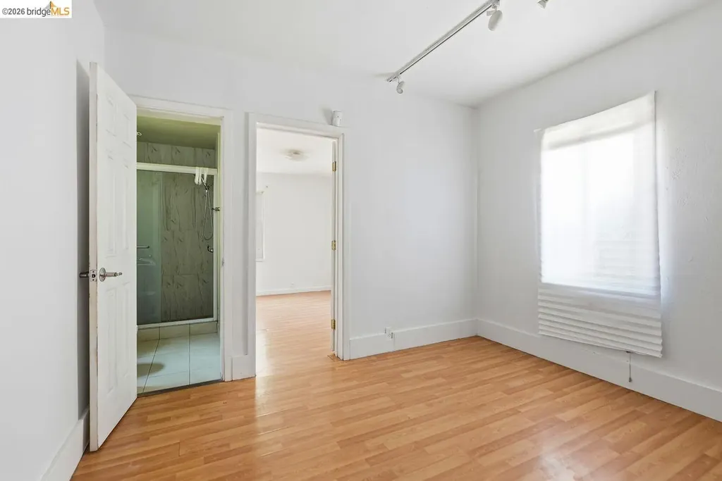 398 Macarthur Boulevard Oakland CA 94609