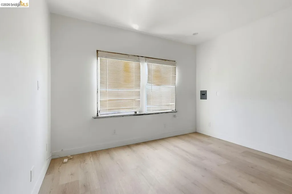 398 Macarthur Boulevard Oakland CA 94609