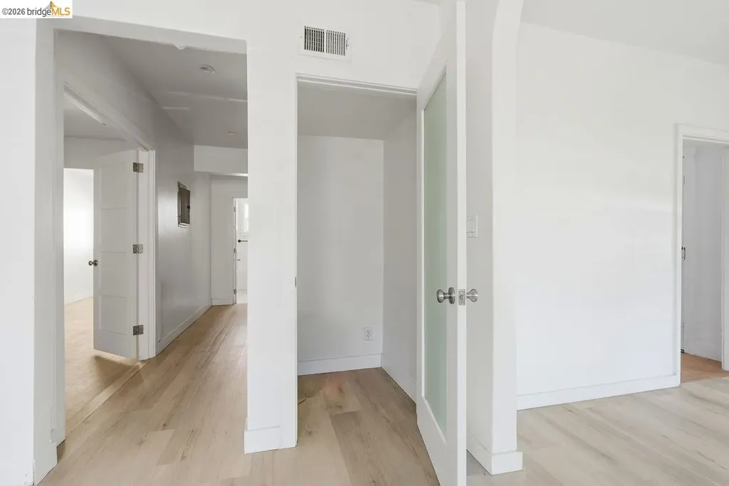 398 Macarthur Boulevard Oakland CA 94609