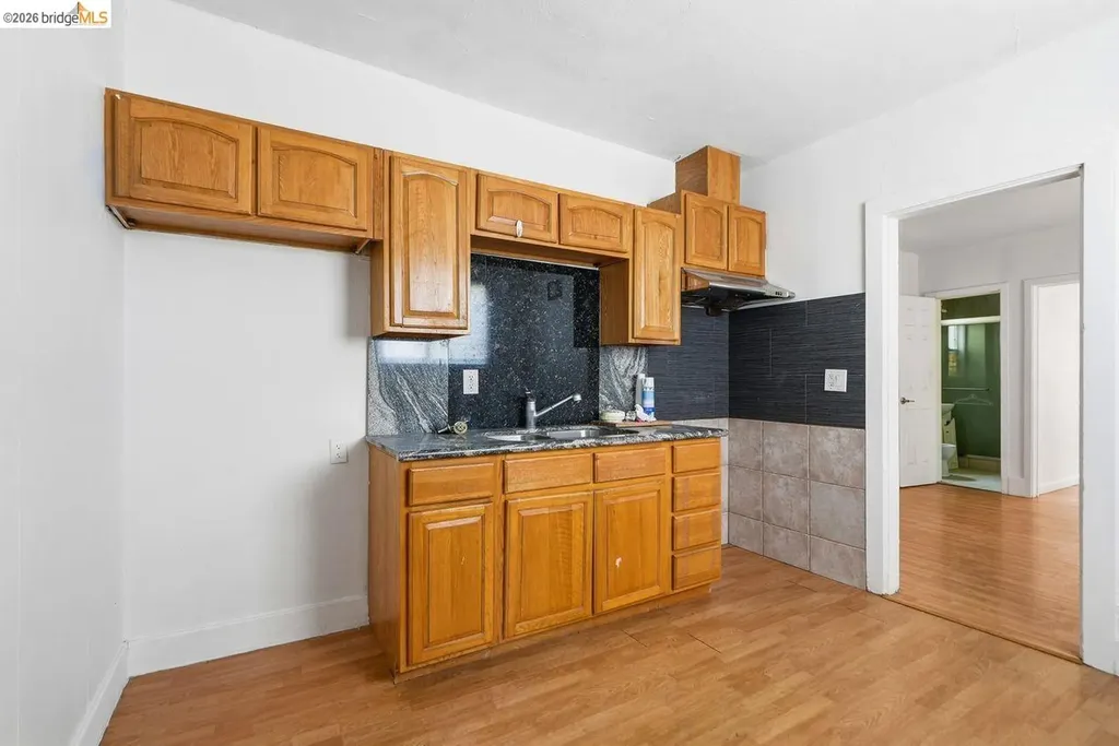 398 Macarthur Boulevard Oakland CA 94609