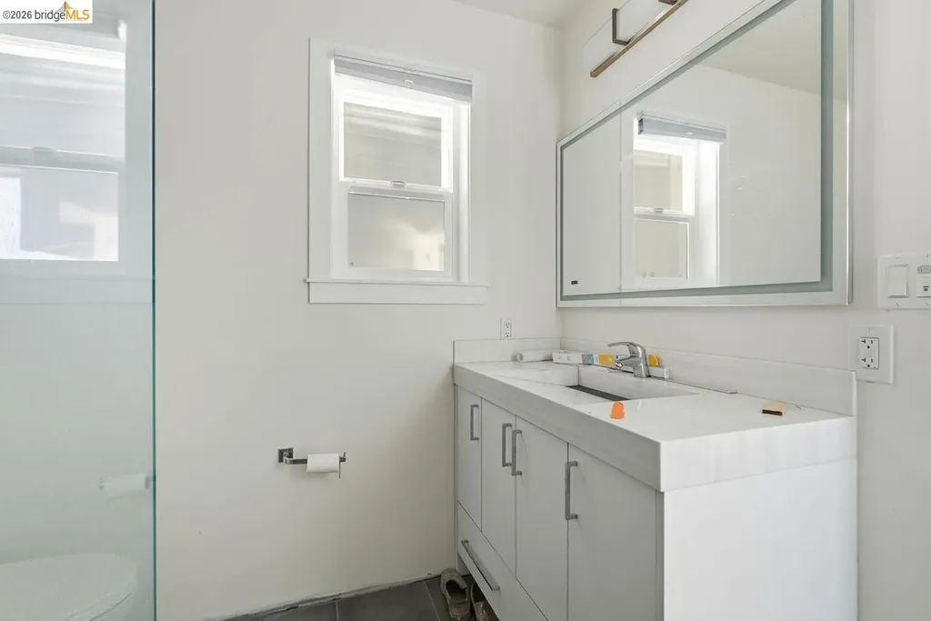 398 Macarthur Boulevard Oakland CA 94609