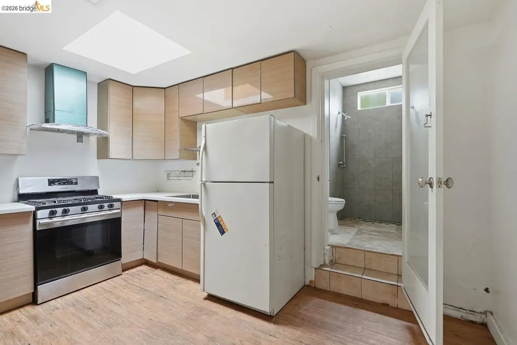 398 Macarthur Boulevard Oakland CA 94609