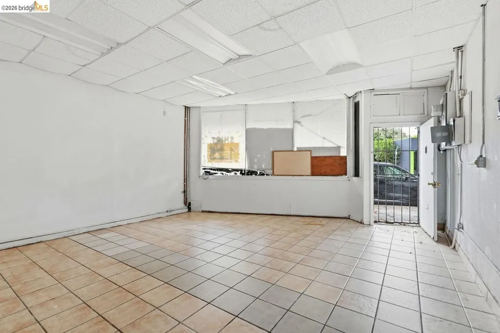398 Macarthur Boulevard Oakland CA 94609