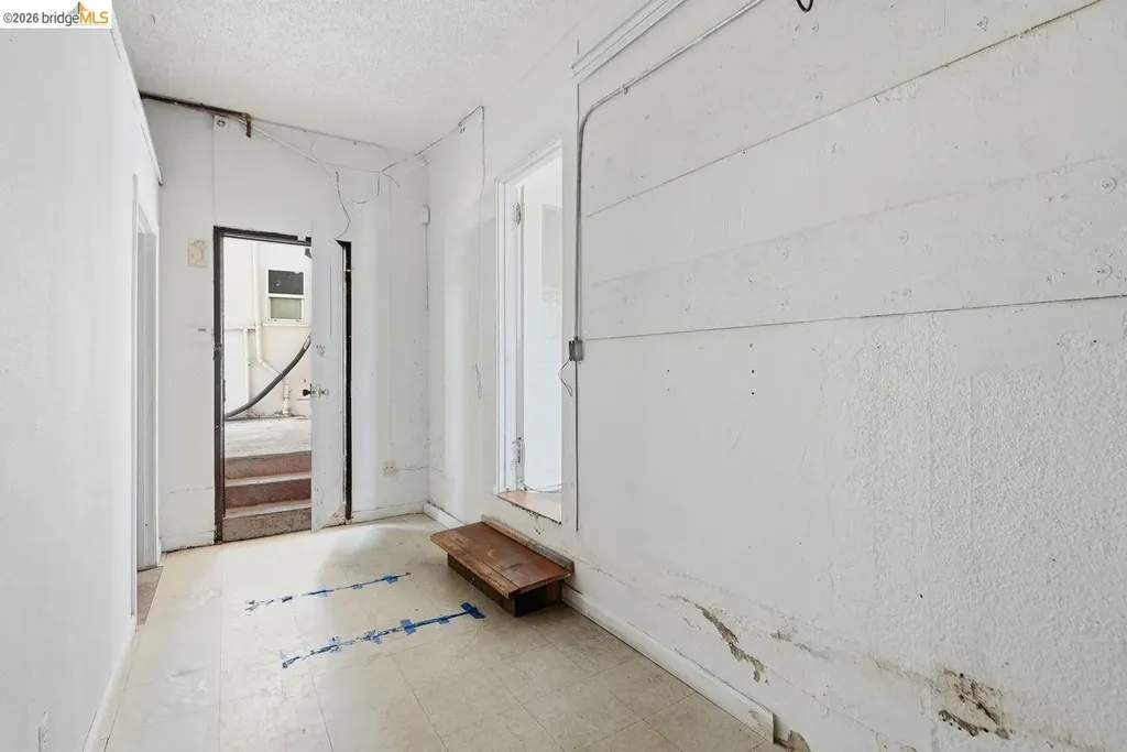 398 Macarthur Boulevard Oakland CA 94609