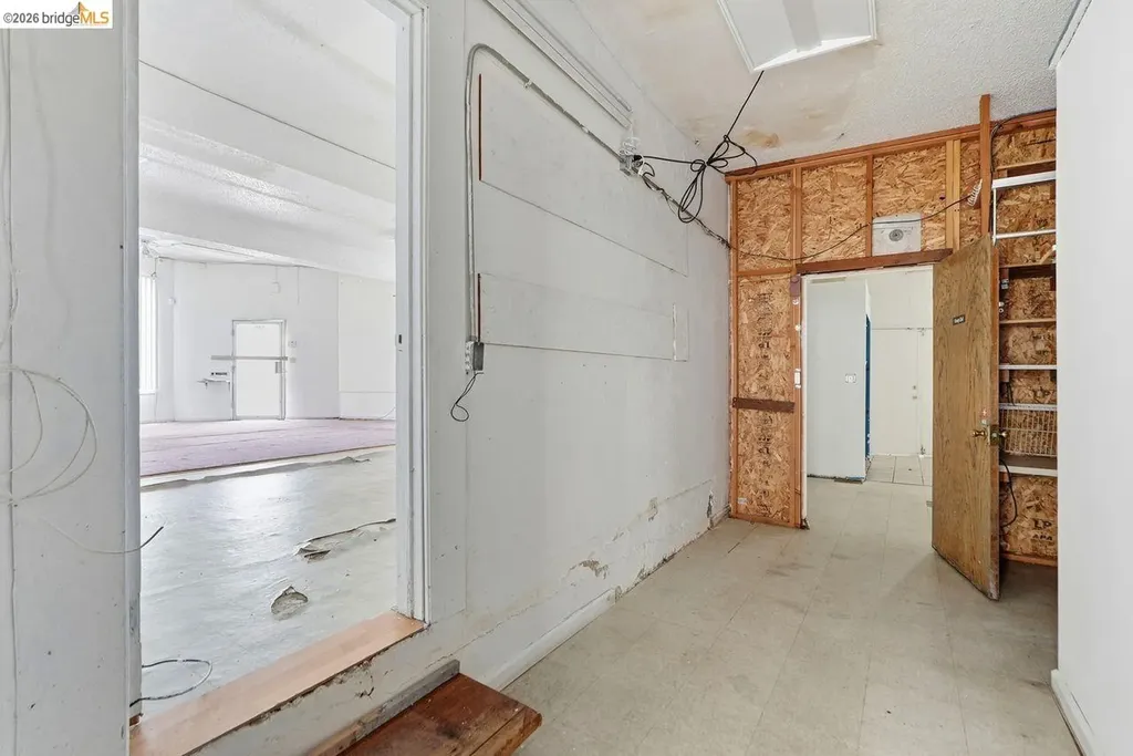 398 Macarthur Boulevard Oakland CA 94609