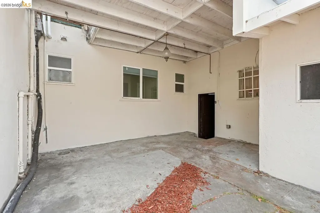 398 Macarthur Boulevard Oakland CA 94609