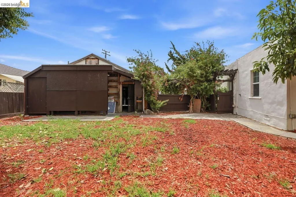 398 Macarthur Boulevard Oakland CA 94609