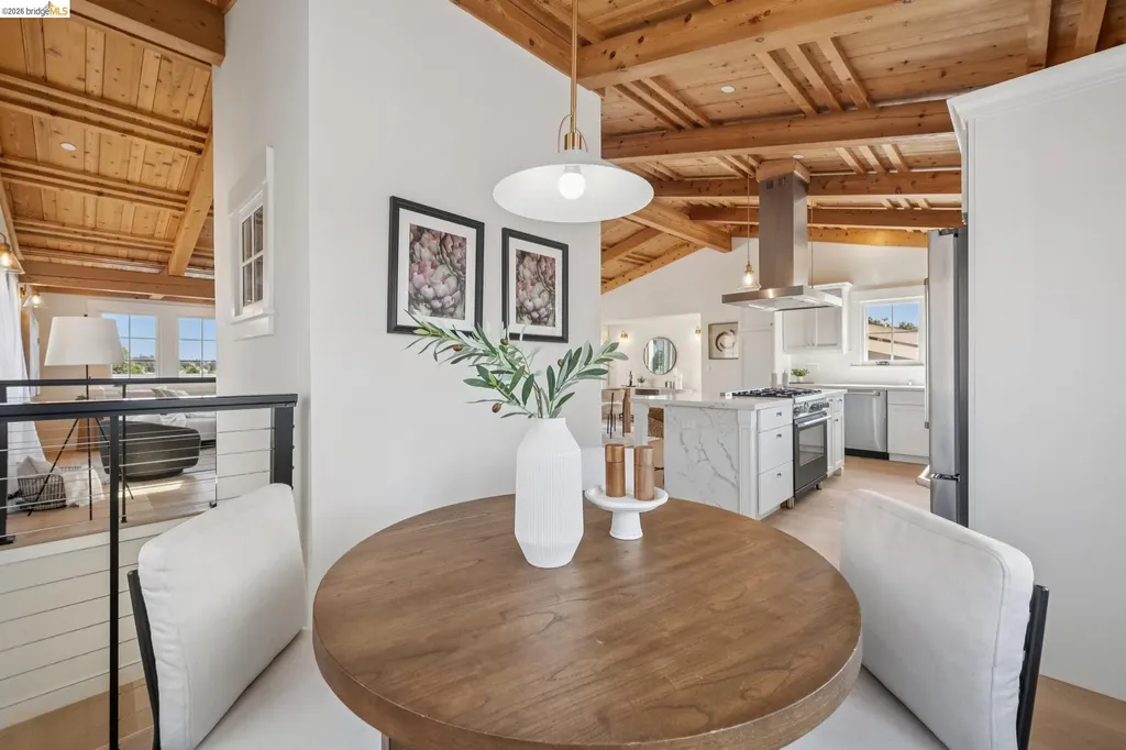 4432 Howe Street Oakland CA 94611