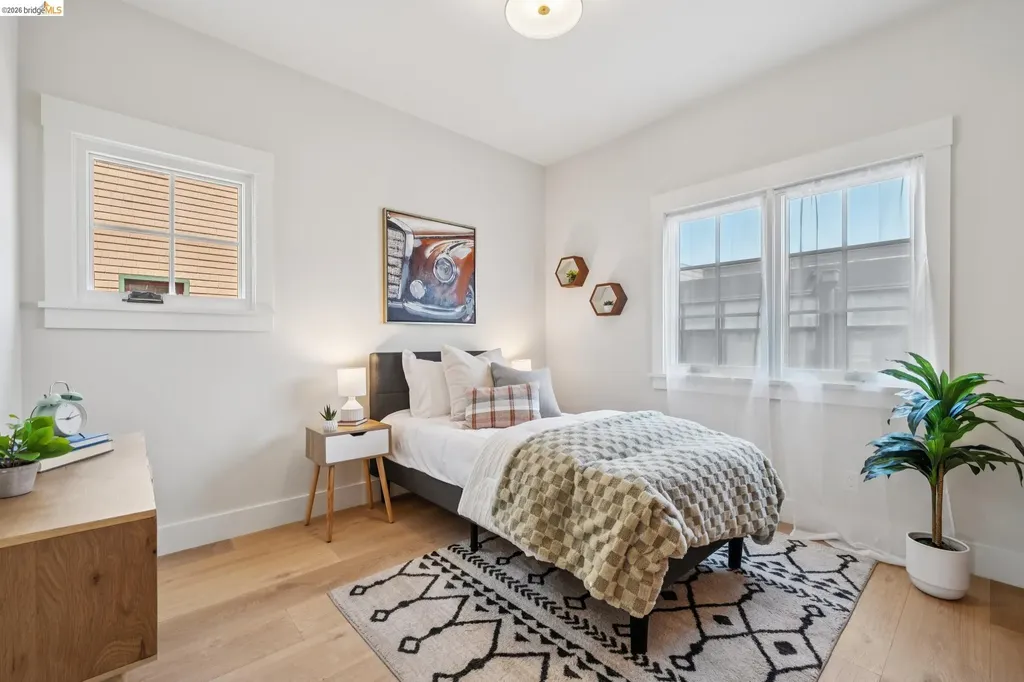 4432 Howe Street Oakland CA 94611