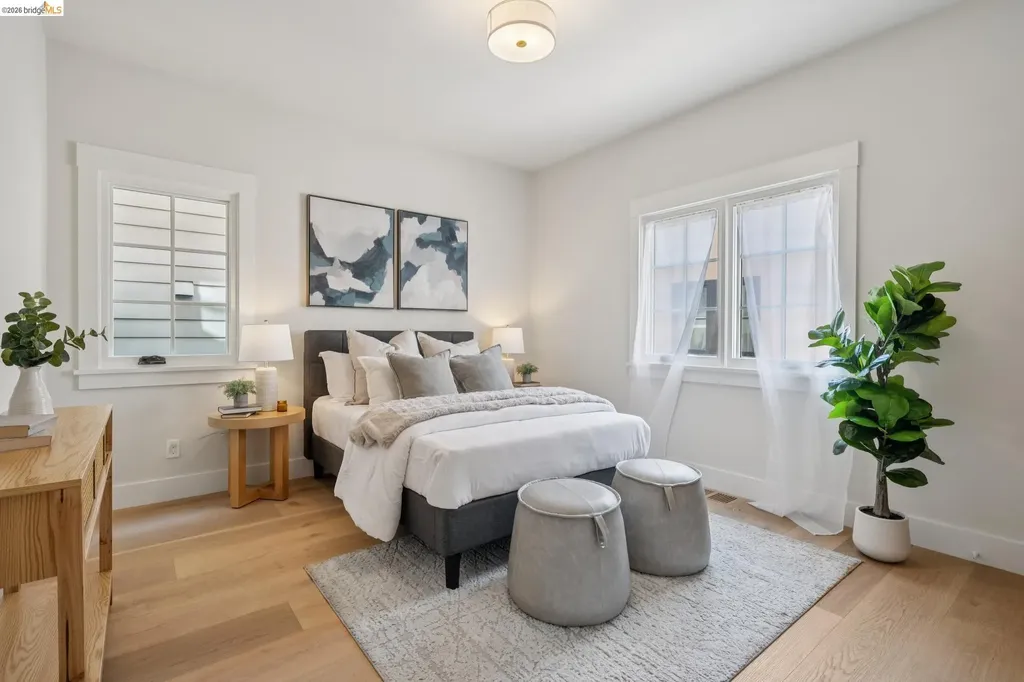 4432 Howe Street Oakland CA 94611