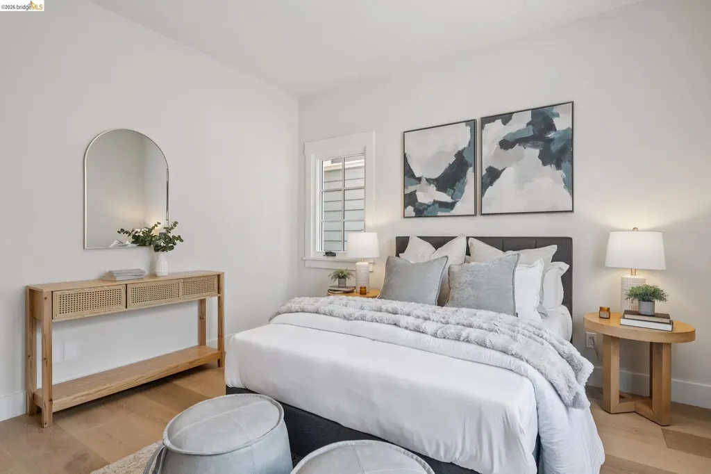 4432 Howe Street Oakland CA 94611