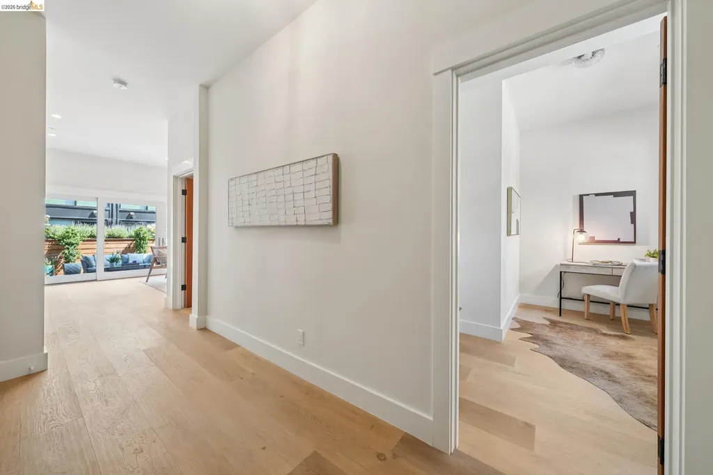 4432 Howe Street Oakland CA 94611