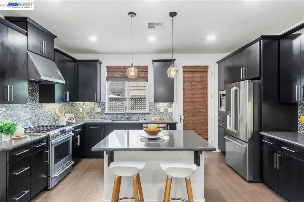 2792 Alliston Loop Dublin CA 94568