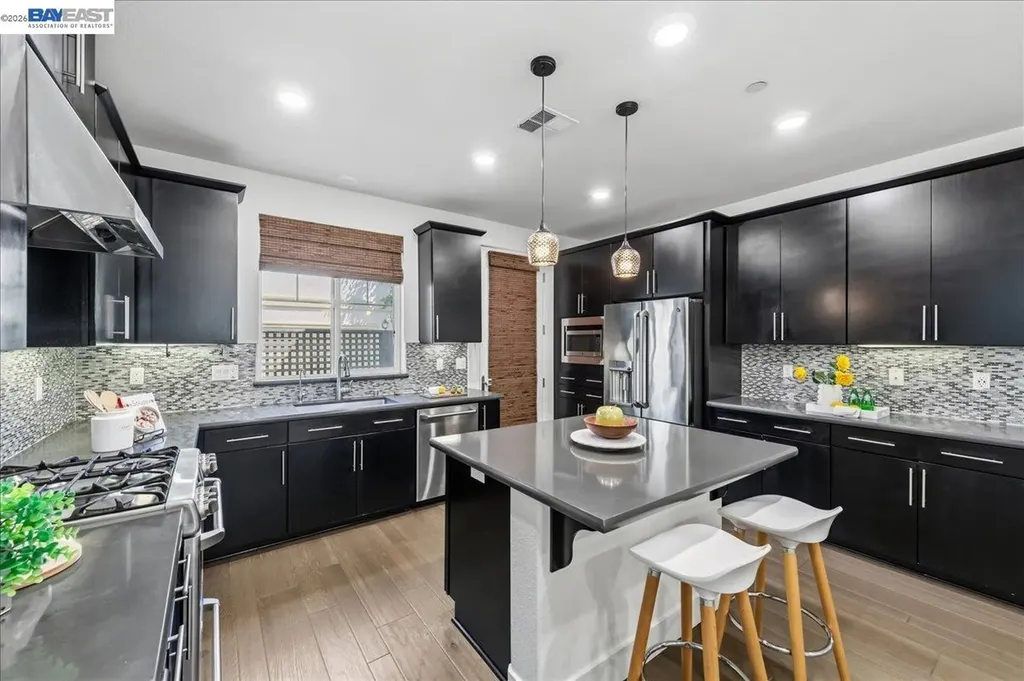 2792 Alliston Loop Dublin CA 94568