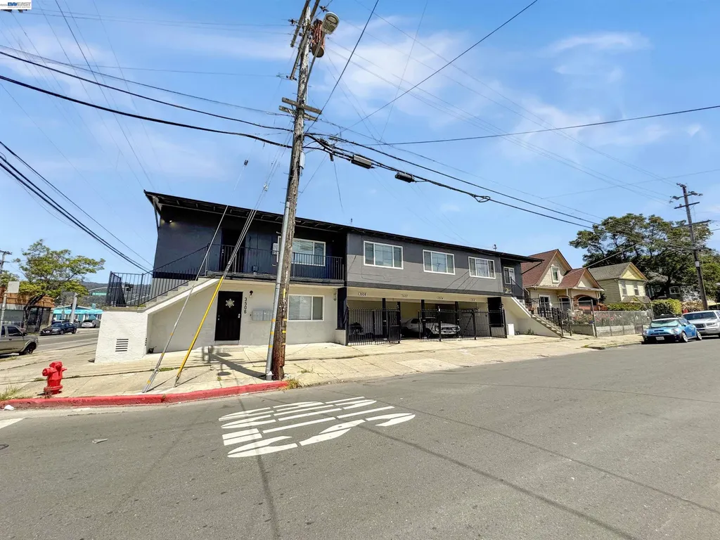 3502 Brookdale Avenue Oakland CA 94619