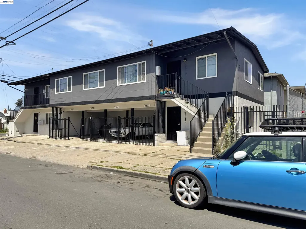 3502 Brookdale Avenue Oakland CA 94619