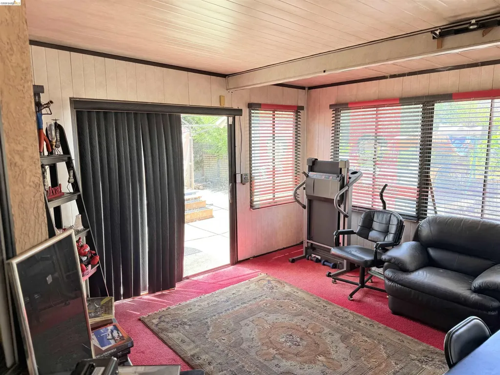 133 Meadowlark Way Hercules CA 94547