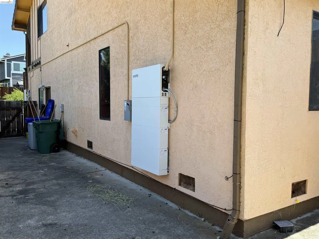 133 Meadowlark Way Hercules CA 94547