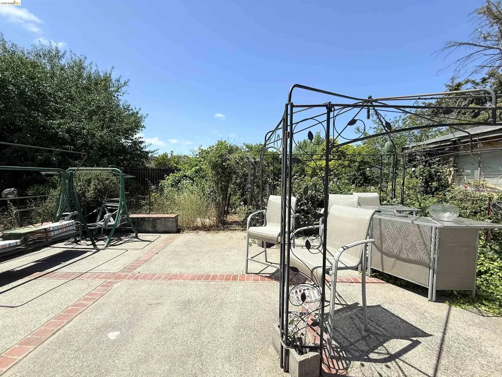 133 Meadowlark Way Hercules CA 94547