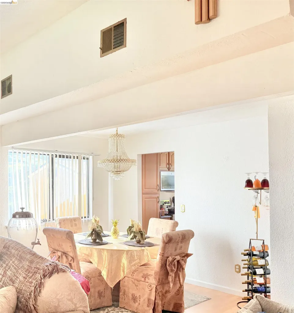 133 Meadowlark Way Hercules CA 94547