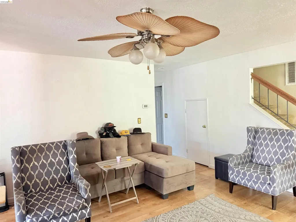 133 Meadowlark Way Hercules CA 94547