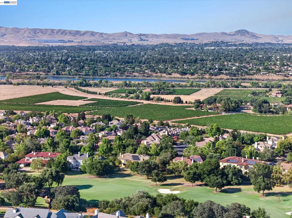 408 Cabonia Court Pleasanton CA 94566