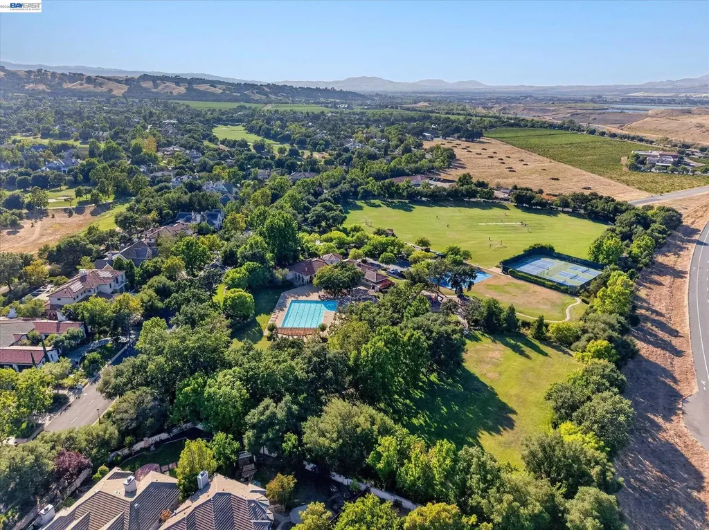 408 Cabonia Court Pleasanton CA 94566
