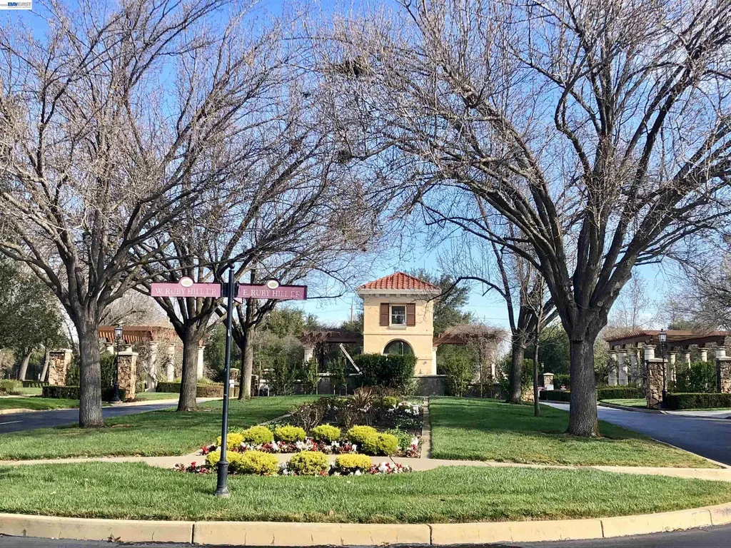 408 Cabonia Court Pleasanton CA 94566