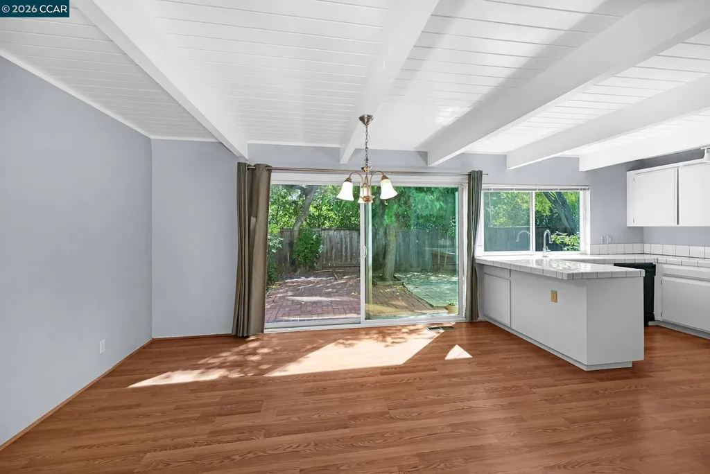 1952 Oak Grove Road Walnut Creek CA 94598