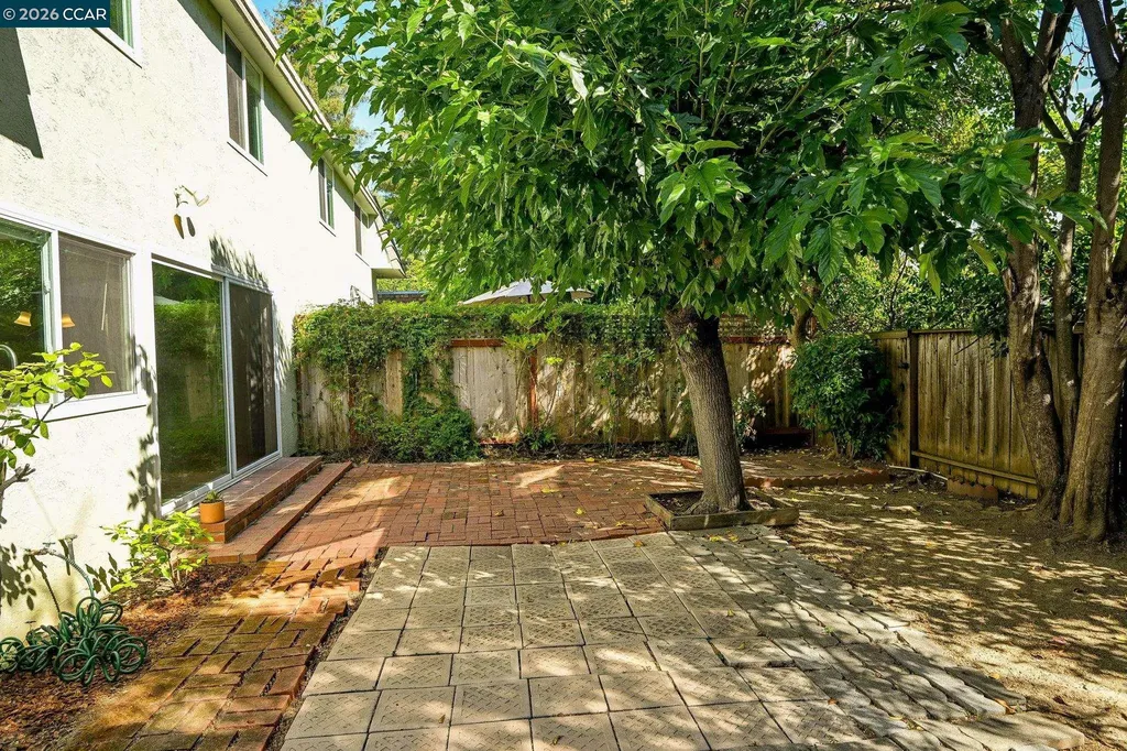 1952 Oak Grove Road Walnut Creek CA 94598