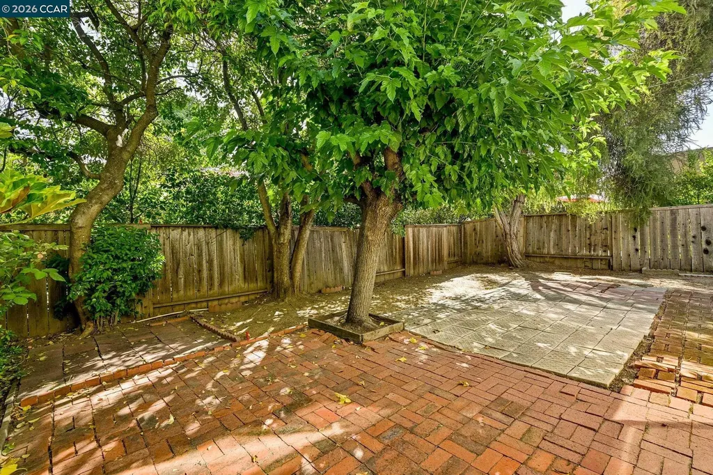 1952 Oak Grove Road Walnut Creek CA 94598