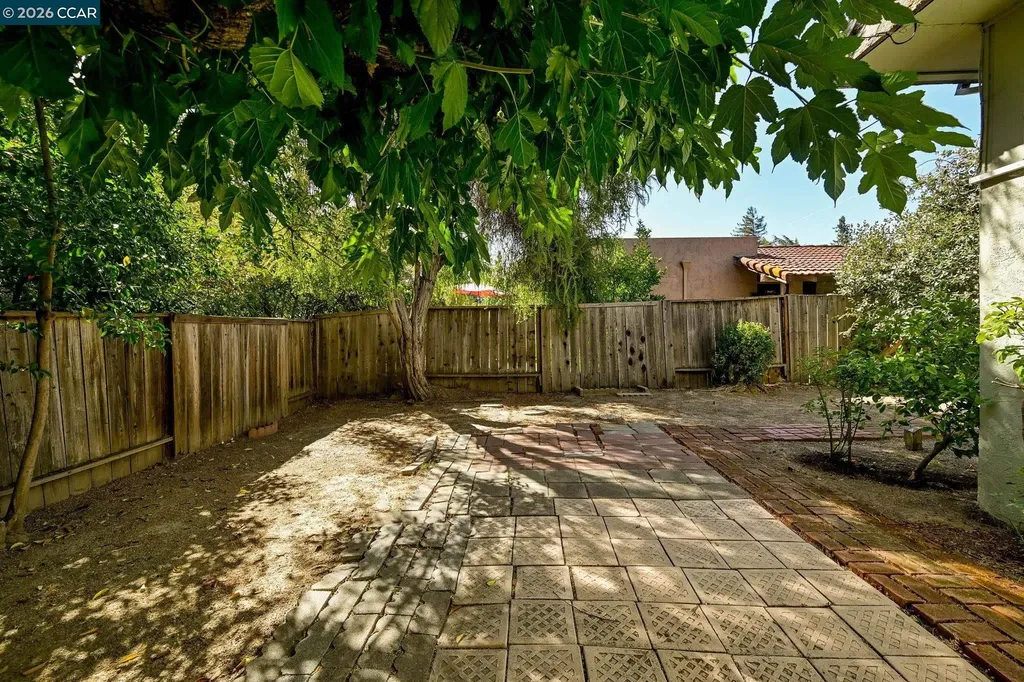 1952 Oak Grove Road Walnut Creek CA 94598