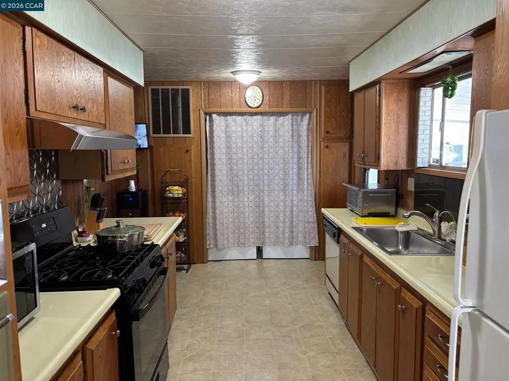 16401 San Pablo Avenue San Pablo CA 94806