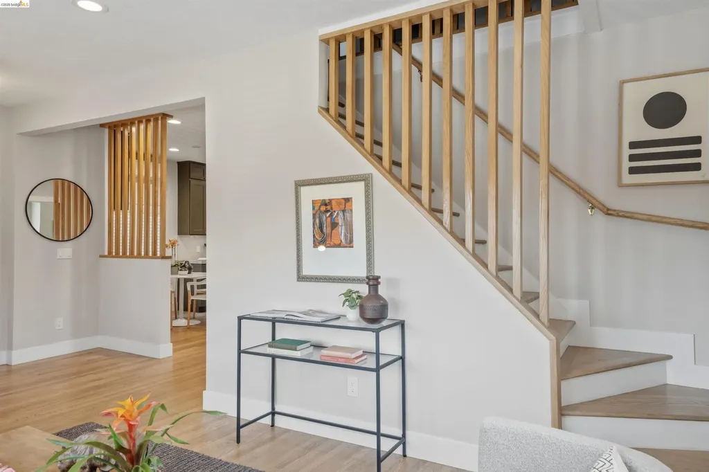 2635 Mathews Street Berkeley CA 94702