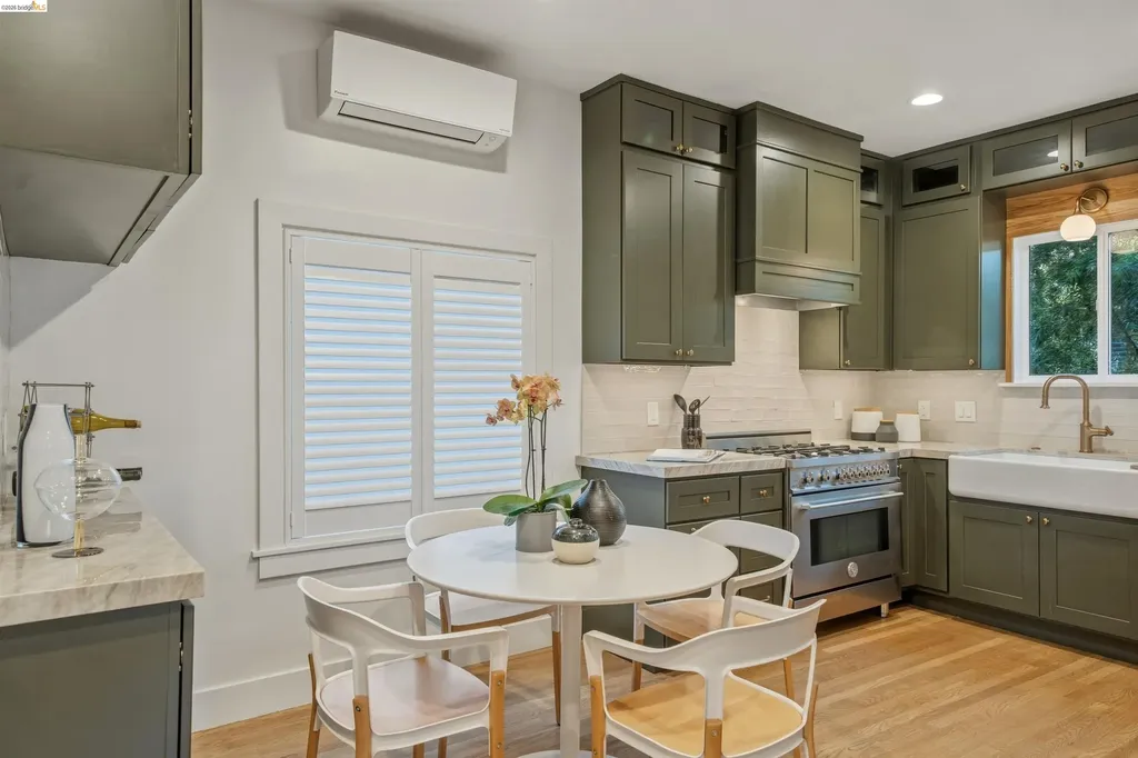 2635 Mathews Street Berkeley CA 94702