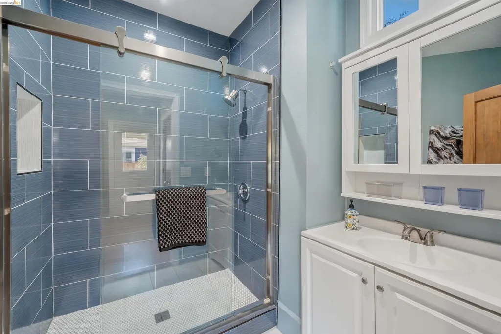 2635 Mathews Street Berkeley CA 94702