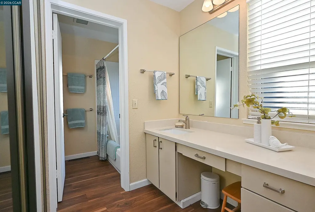 1290 Honey Trail Walnut Creek CA 94597